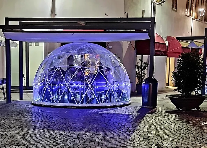 Bed and Breakfast Vinoteca La Sacrestia Alba 